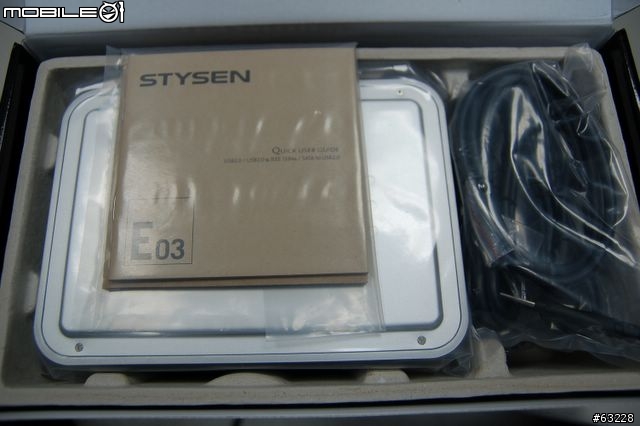 3.5吋STYSEN E03外接盒開箱及外接開機測試