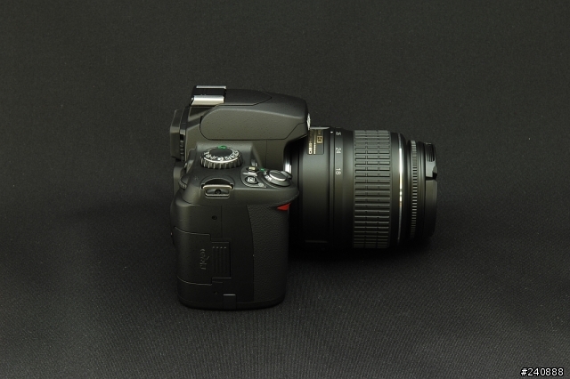 NIKON‘S NEW BABY D40 (update D-lighting Test)