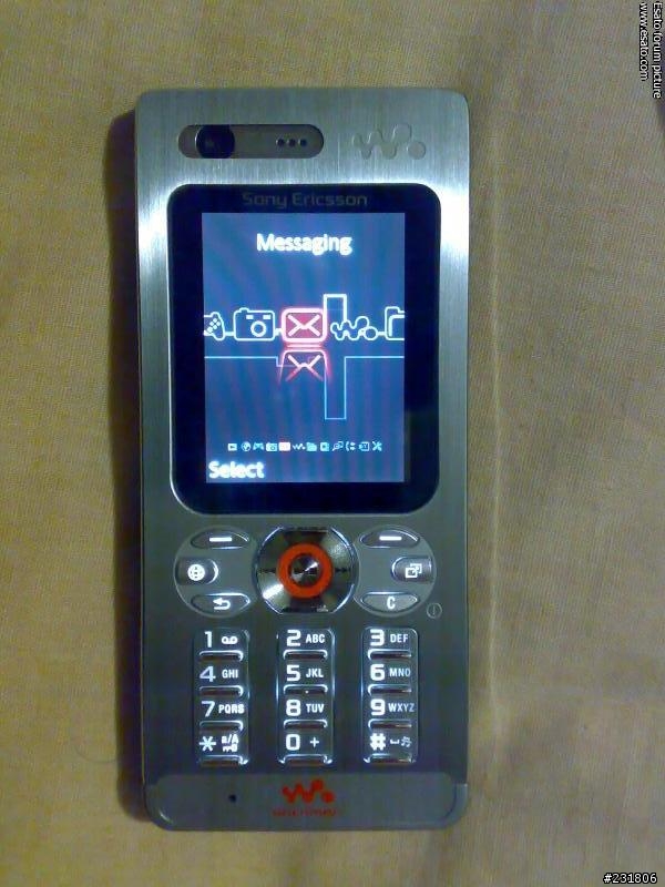 SONYERICSSON AI 實機圖