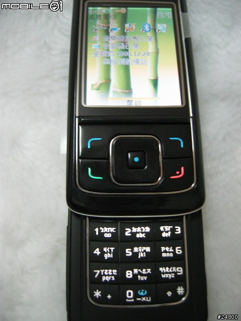 [入手寫真] NOKIA 6288 3G滑蓋手機敗入分享寫真.......滑蓋超有型