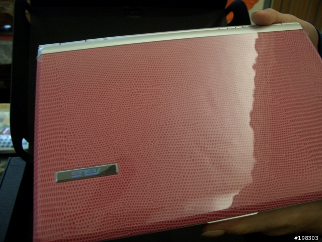 [分享]ASUS S6F 粉鑽桃色皮革機 (送老媽的聖誕禮)