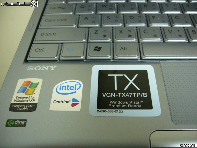 [開箱分享] 輕薄行動達人的精品 ─ SONY TX47TP