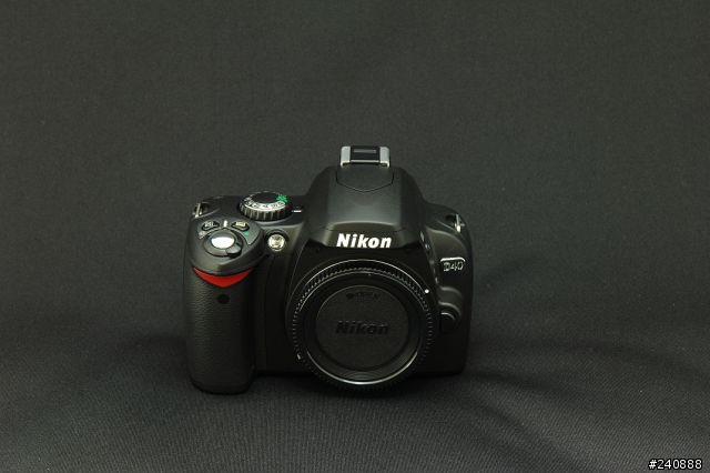 NIKON‘S NEW BABY D40 (update D-lighting Test)