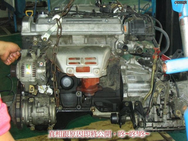 圖50張, 我的TOYOTA premio神話?12萬引擎撞破2缸, 機件全部脫光光篇