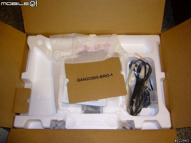 [開箱分享]Dell E228WFP遲來的聖誕禮物