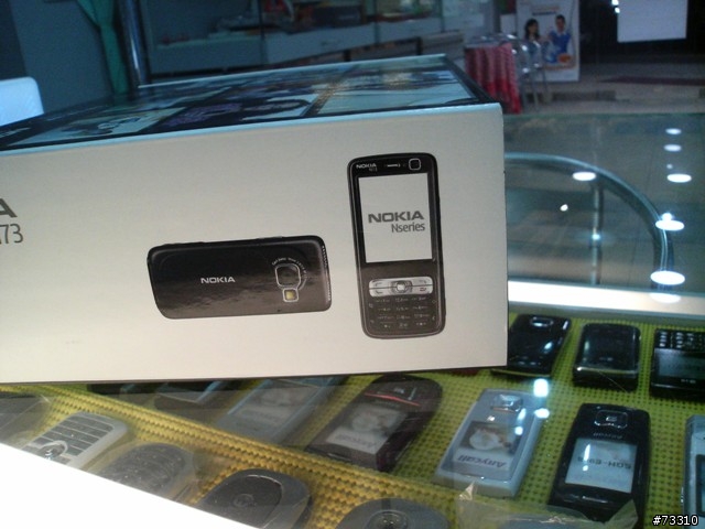 [不負責開盒寫真]  NOKIA N73 黑色網路加強版登場!!