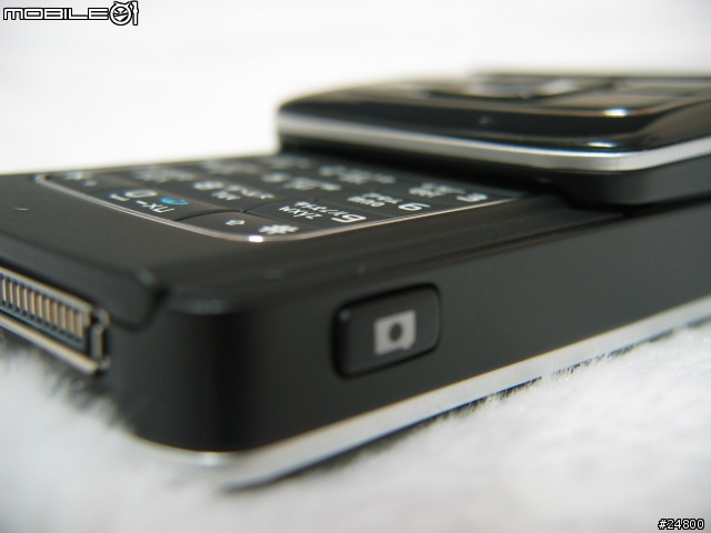 [入手寫真] NOKIA 6288 3G滑蓋手機敗入分享寫真.......滑蓋超有型