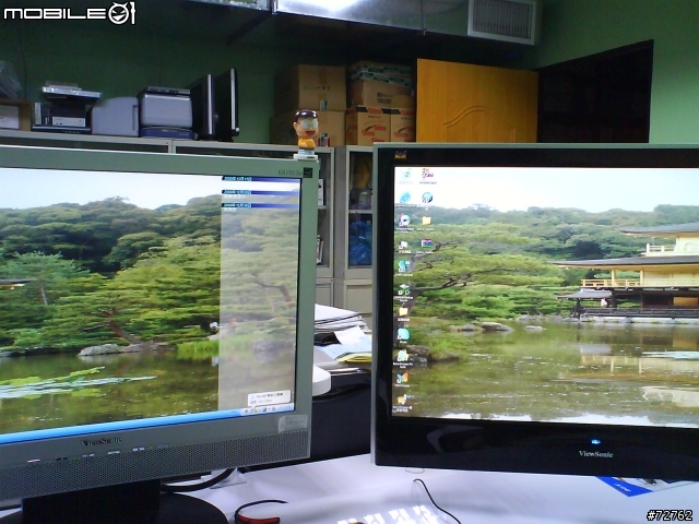 [雙LCD] 桌布設定都自動放大! 那裡出錯了呢? [附圖]