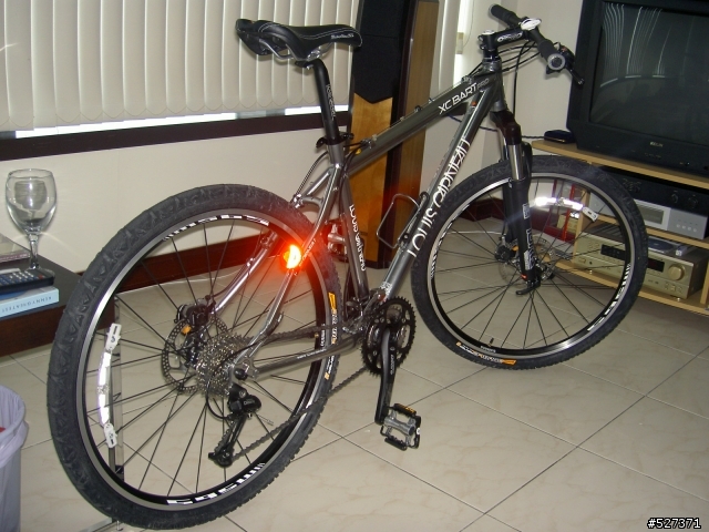 分享我的絕世美車…LOUIS GARNEAU