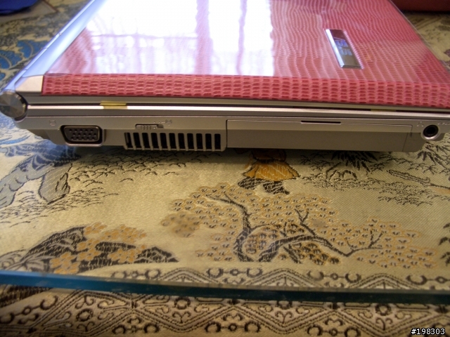 [分享]ASUS S6F 粉鑽桃色皮革機 (送老媽的聖誕禮)