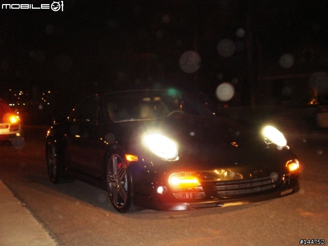 終於到手的 997 Turbo 5AT  加了小告示