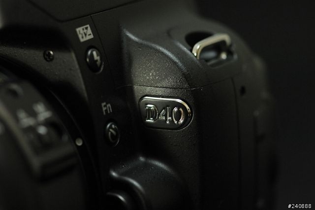 NIKON‘S NEW BABY D40 (update D-lighting Test)