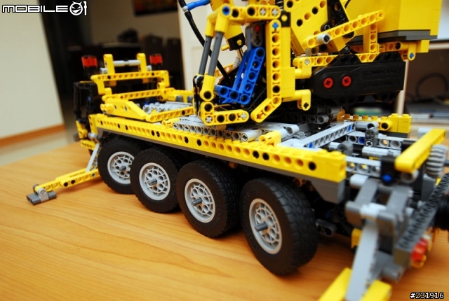 [分享]LEGO 8421 大吊車