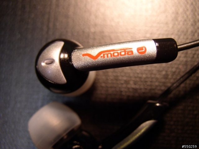 [分享]v-moda耳道式耳機 新興美國耳道好聲
