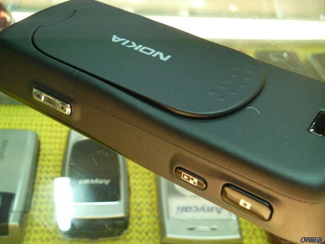 [不負責開盒寫真]  NOKIA N73 黑色網路加強版登場!!
