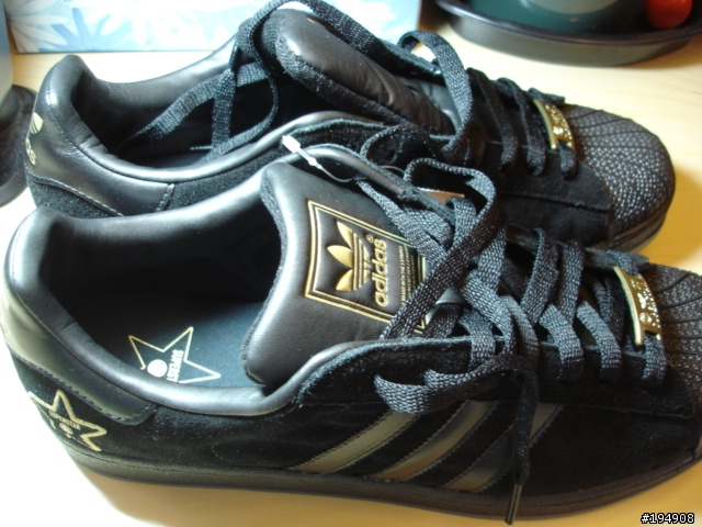 [分享] adidas SUPER STAR 鞋