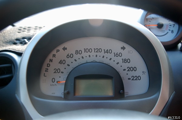[勸敗]'07 Daihatsu New Sirion Sport [12/26 P4.新增寫真]
