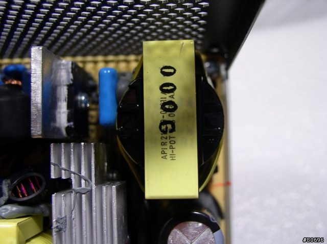 [測試]康舒R8系列430W電源供應器簡介及測試