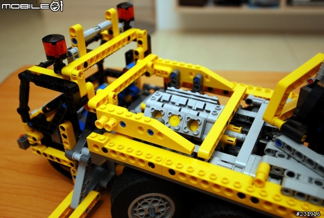 [分享]LEGO 8421 大吊車