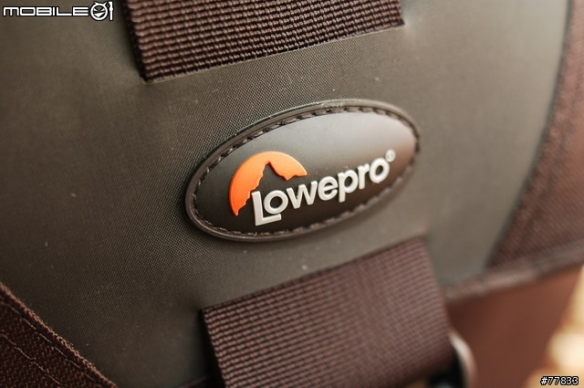 [分享]我的選擇--Lowepro Stealth Reporter D400AW