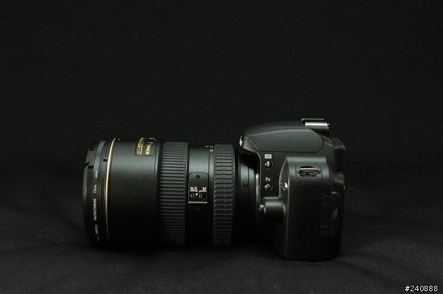 NIKON‘S NEW BABY D40 (update D-lighting Test)