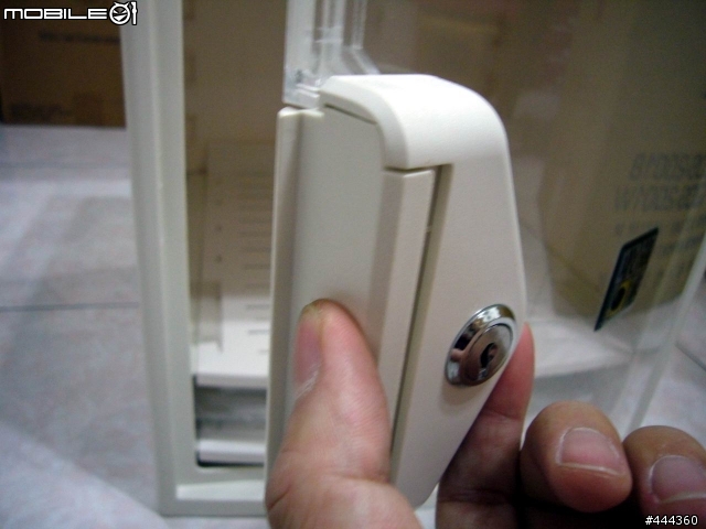 [勸敗]號稱產銷量世界第一個"收藏家"防潮箱