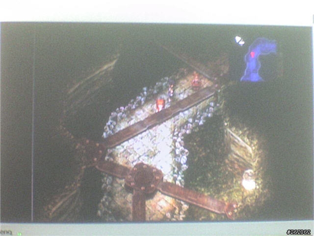 [解決方法]寬螢幕打GMAE被拉寬(非使用顯示卡或螢幕設定)