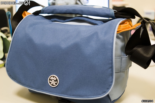 [分享] JENOVA TW-3100 換 Crumpler 6 Million Dollar Home 包包記