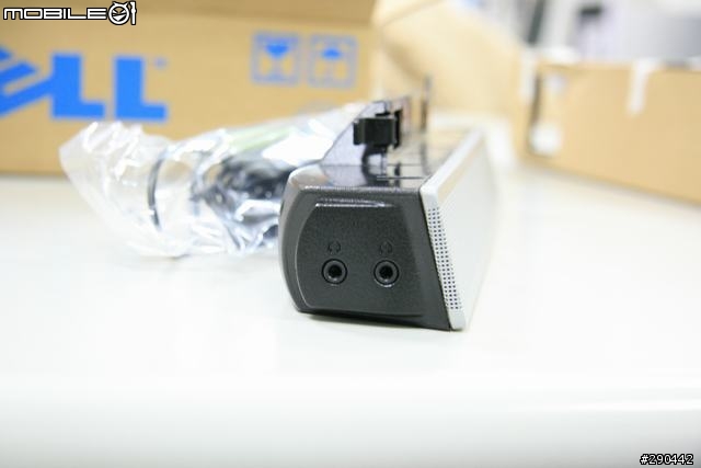 [開箱分享]Dell UltraSharp 2007WFP