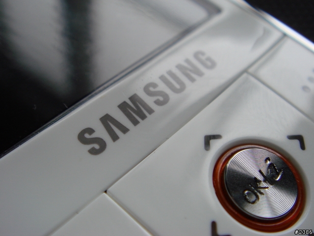 墜入凡間的天使  SAMSUNG SGH-D808