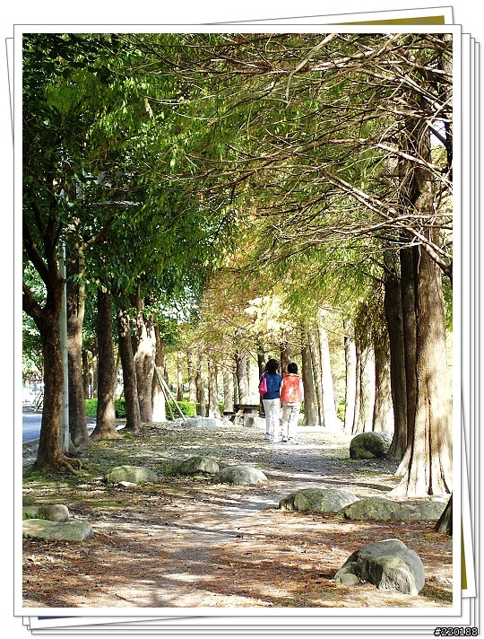 [分享] SONY W1~羅東運動公園一角