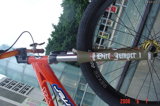 [分享]我的第一台街道車，Agent Bikes! Oange