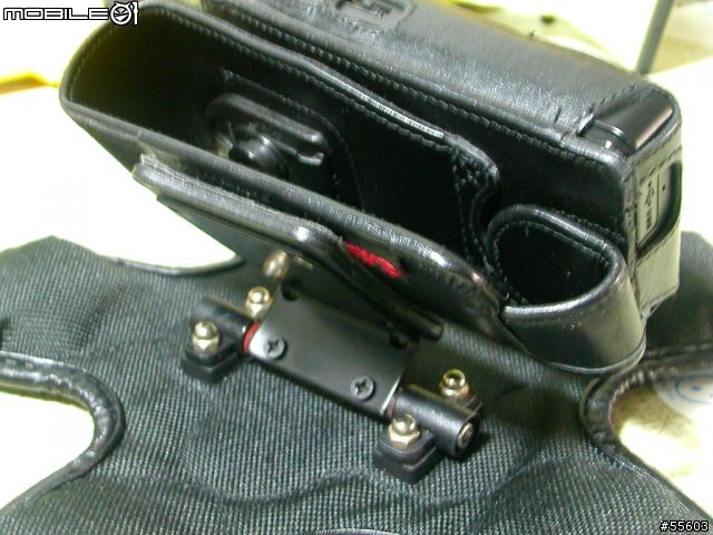 [分享] G-Smari 加強版 + 五爪車用手機/PDA座