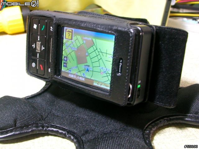 [分享] G-Smari 加強版 + 五爪車用手機/PDA座