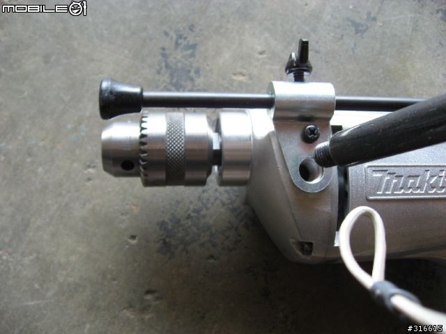 [分享]MAKITA‧7.2安培的強力馬達，鑽起孔來游刃有餘！