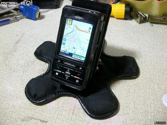 [分享] G-Smari 加強版 + 五爪車用手機/PDA座