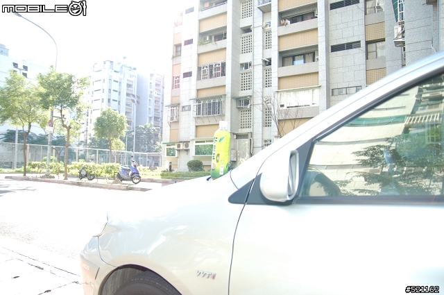 [又測試] SB400室外強烈逆光環境之補光效能（非正確版）