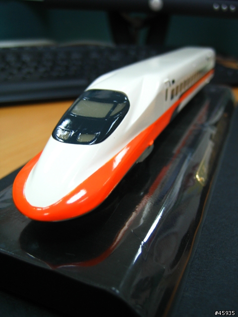 [分享]高鐵列車模型「台灣南北高速鐵路700T型列車出廠紀念」