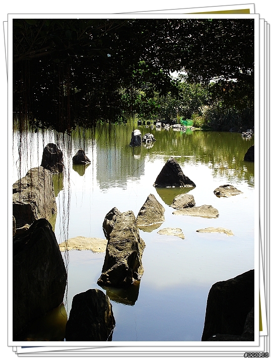 [分享]SONY W1羅東運動公園一角~續