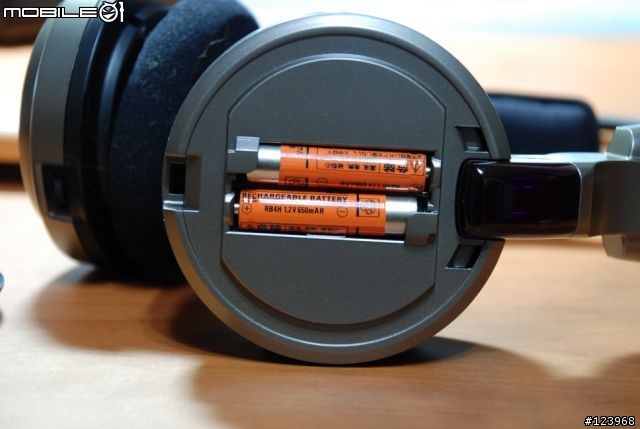 [分享]audio-technica日本鐵三角紅外線無線耳機ATH-CL550R