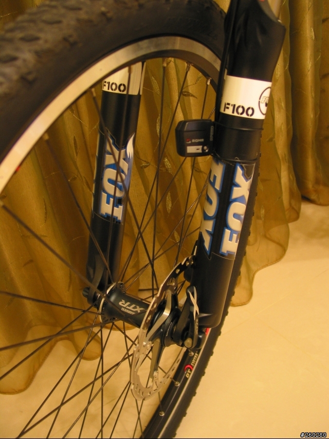 [分享]XTC COMPOSITE--老婆的新車Scott Contessa 40--更新日期970405