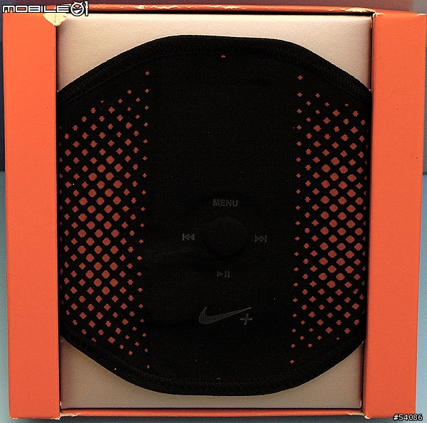 [分享] 時尚運動 - Nike+ iPod sport kit with Armband (加 Nike+ AirMax 180 鞋圖)