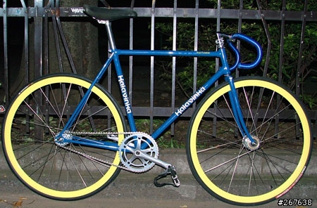 【討論】看到... 超贊之 road bikes... 一些問題請教大家？