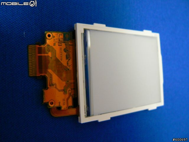 LG 手機都是用哪一家的 LCD panel 啊？？？