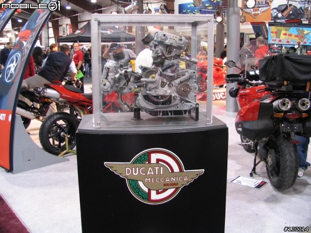 溫哥華國際機車展 有多圖