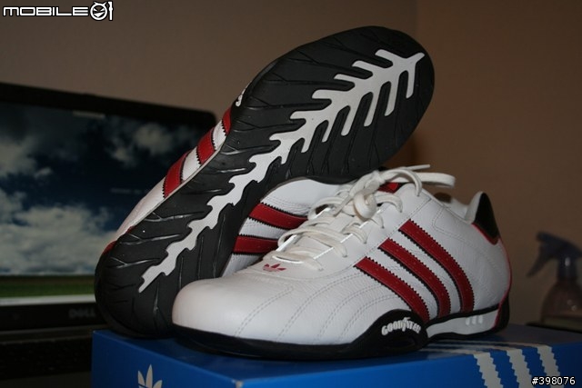 [分享] 初次分享 請大家多多指教 Adidas Racer Low