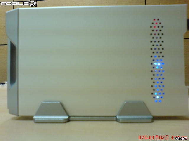 銳銨科技i302單層SATA外接盒試用
