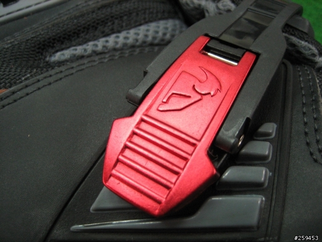 [勸敗]2007年THOR騎車靴