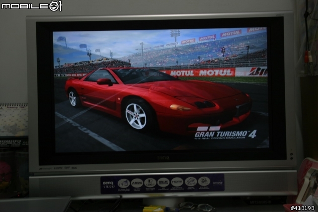 現在最熱的32" LCD BENQ VH-3243各種訊號畫面