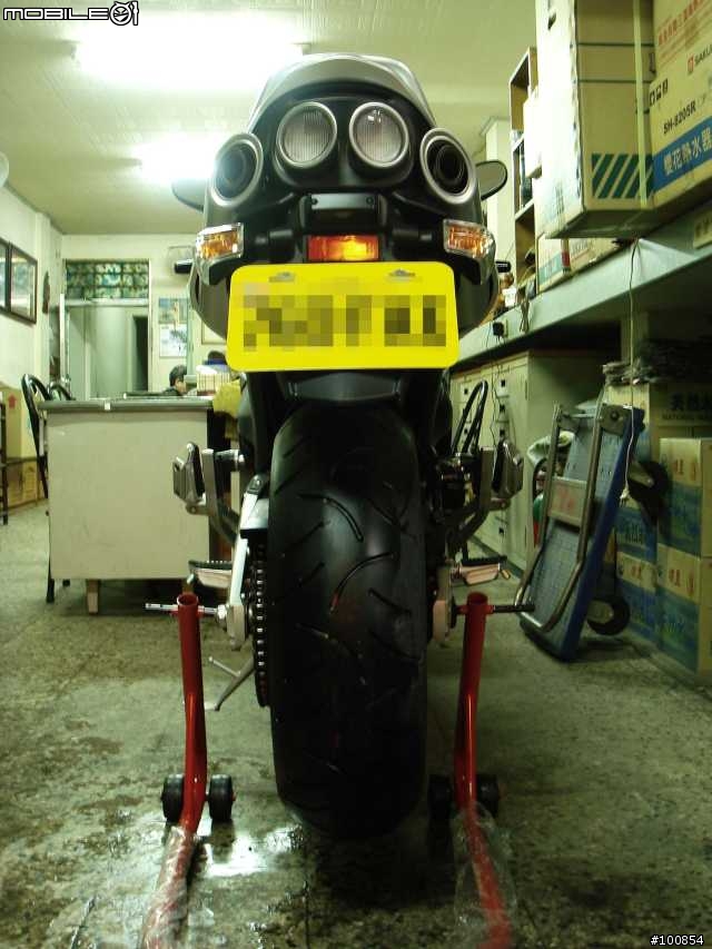 【勸敗】 SUZUKI GSR 600